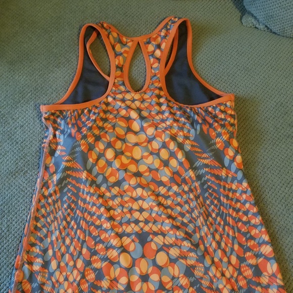 Under Armour & Xersion Sport Workout Tops Size M - Picture 3 of 6